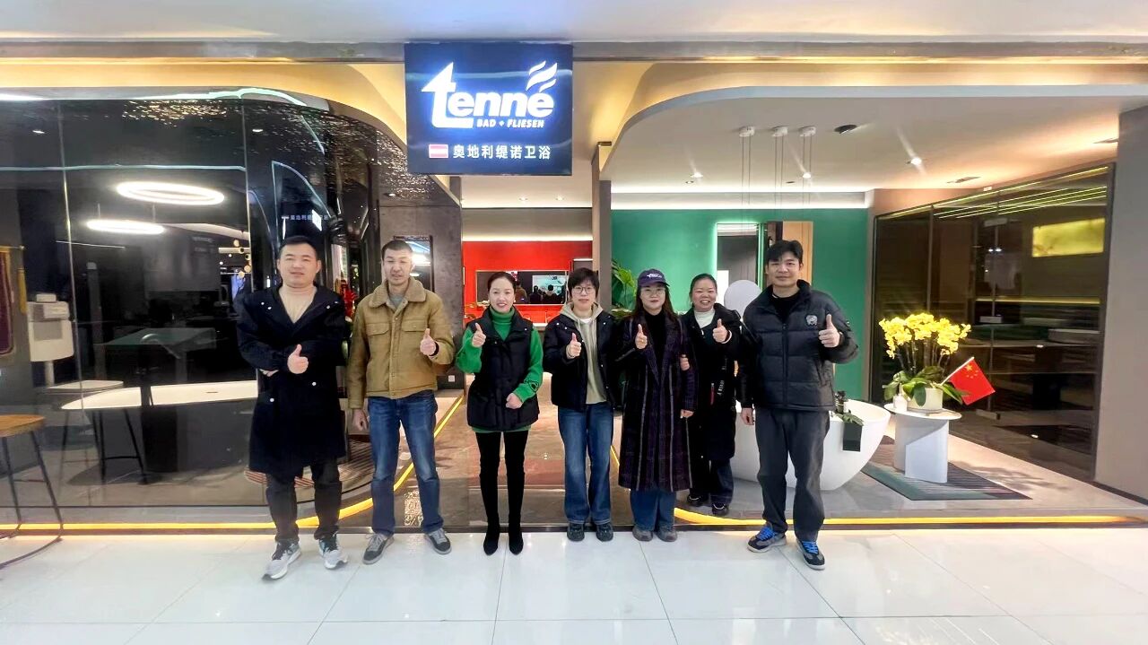 73fcd27808a3bcb4834c429e2c32266b.jpg 73fcd27808a3bcb4834c429e2c32266b.jpg